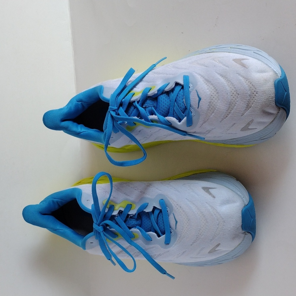 Hoka Arahi 6  Blue and Yellow Running Shoes 10.5